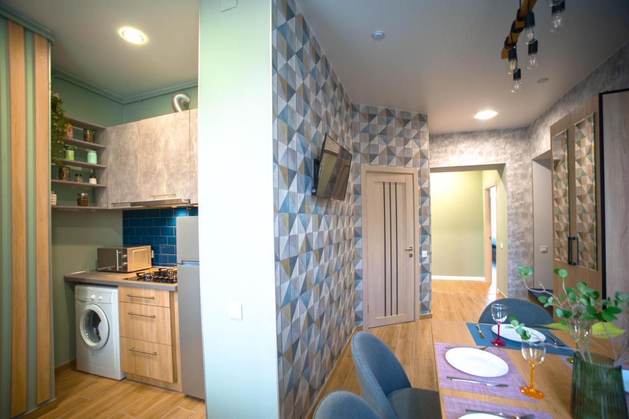3 Bedroom, 2 Bathroom Apartment Near Forum 리비프 외부 사진
